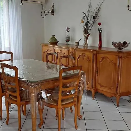Prázdninový dům Entier A *