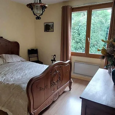 Entier A Prázdninový dům *